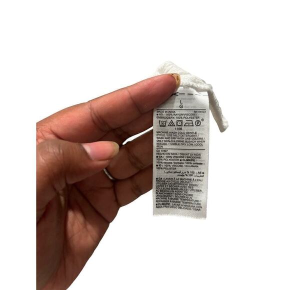 Old Navy White Retro Blouse - Picture 7 of 7